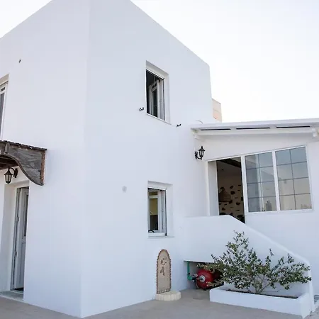 Polyanemos Leros, House With Fantastic Seaview بيت للعطل *